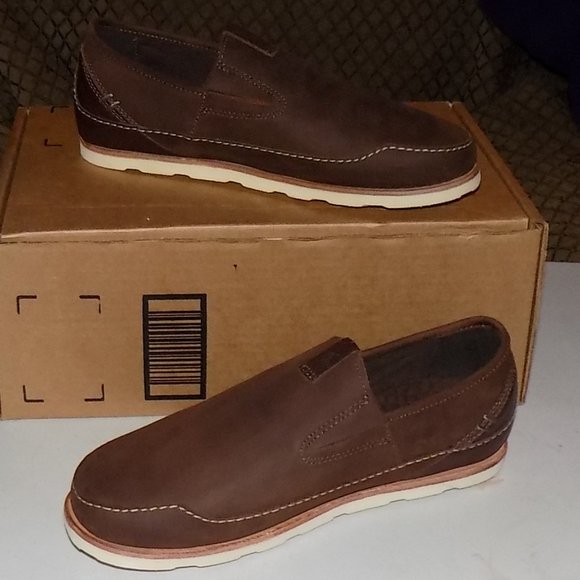 Chaco Other - New Chaco Thompson Pinecone nubuck leather EU41US8